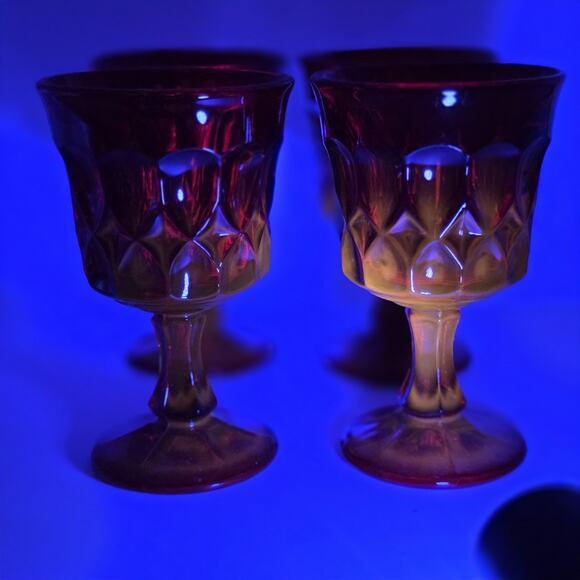 Vintage Noritake Perspective Set of 4 Ruby Red Glass Water Goblets 5" Tall - Picture 6 of 6
